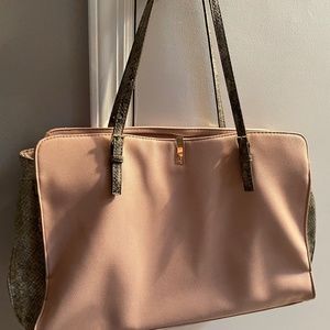 Tutilo handbag